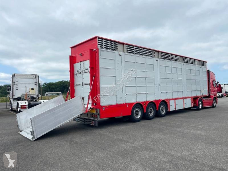 Semitrailer Pezzaioli 3 étages