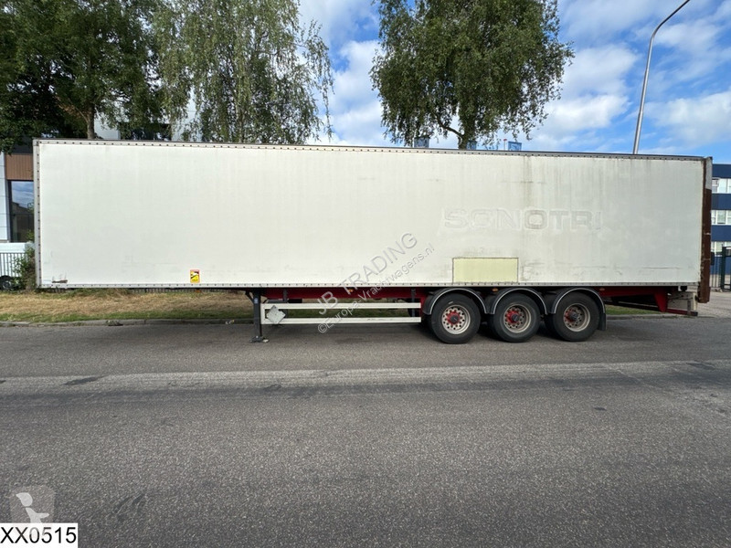 Oplegger General Trailers gesloten bak