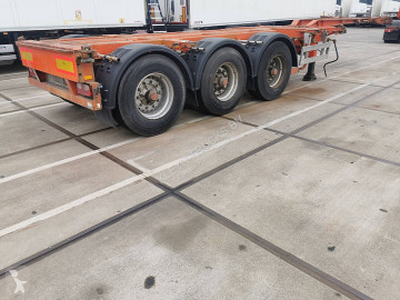 Semi remorque porte containers Pacton