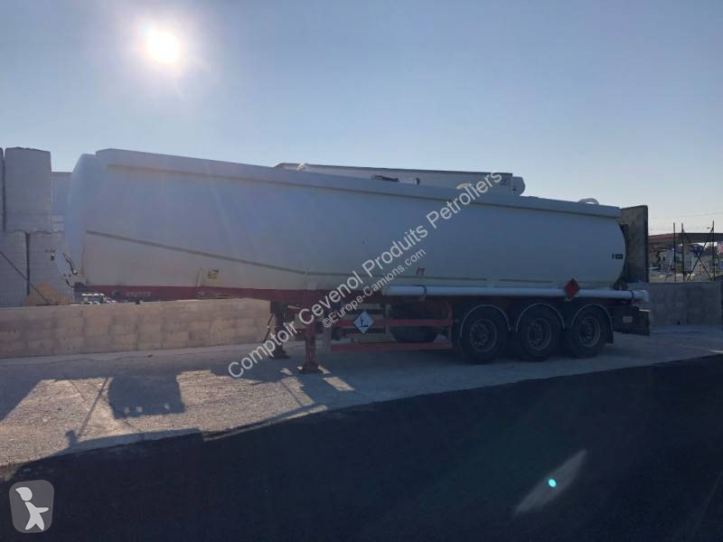 Semitrailer General Trailers