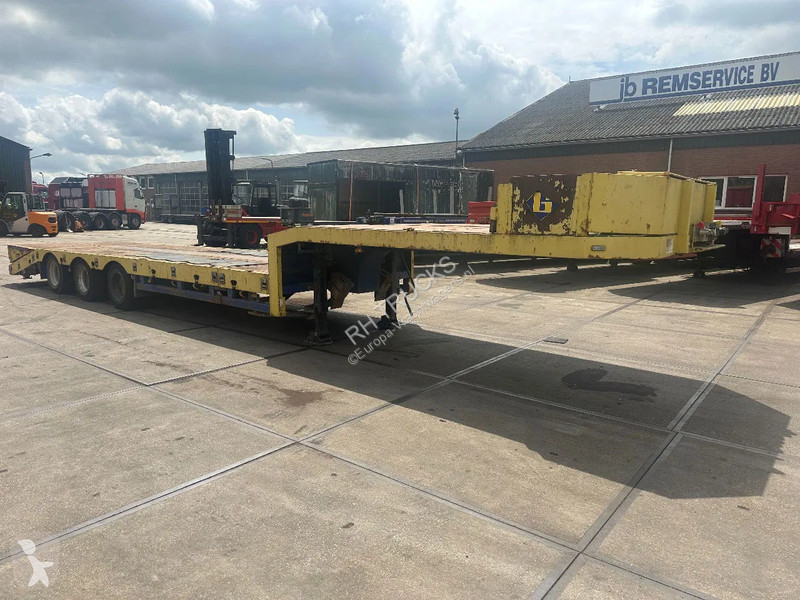 Semiremorca ES-GE 3 SOU-1N, LAST AXLE STEERING,...