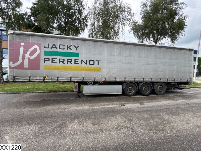 Semitrailer Fruehauf Tautliner Dhollandia