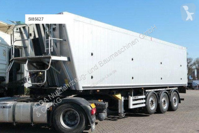 Semitrailer flak