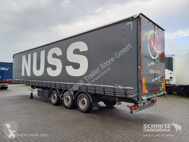 Semitrailer Fliegl Curtainsider Coil Getränke