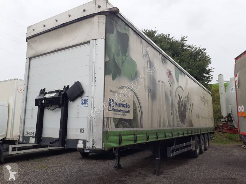 Semitrailer Schwarzmüller