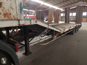 Semi remorque porte engins ACTM