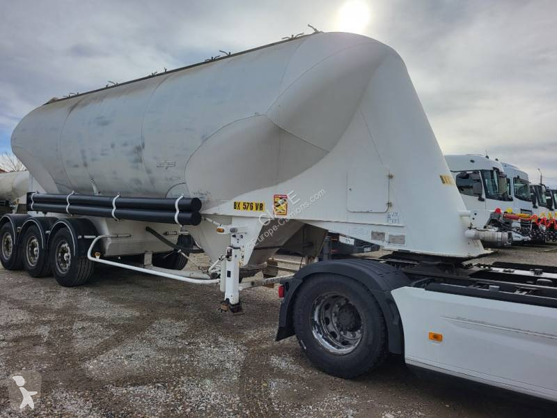 Semitrailer Spitzer