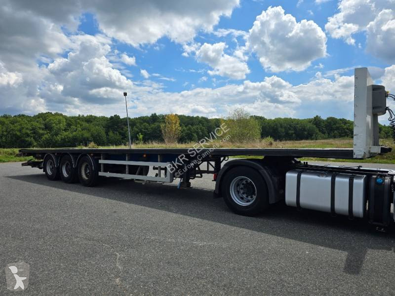 Semitrailer General Trailers
