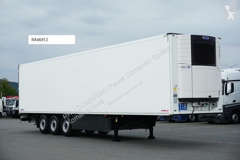 نصف مقطورة Schmitz Cargobull CHŁODNIA / CARRIER...