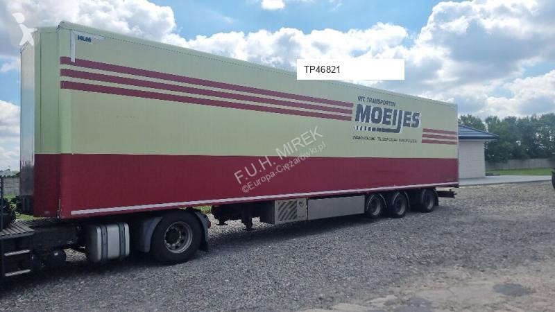 Semiremorca Tracon Uden