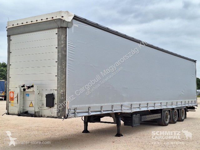 Oplegger Schmitz Cargobull Curtainsider Mega