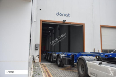 Semi remorque porte containers Donat