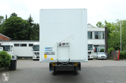 Полуремарке фургон Schmitz Cargobull