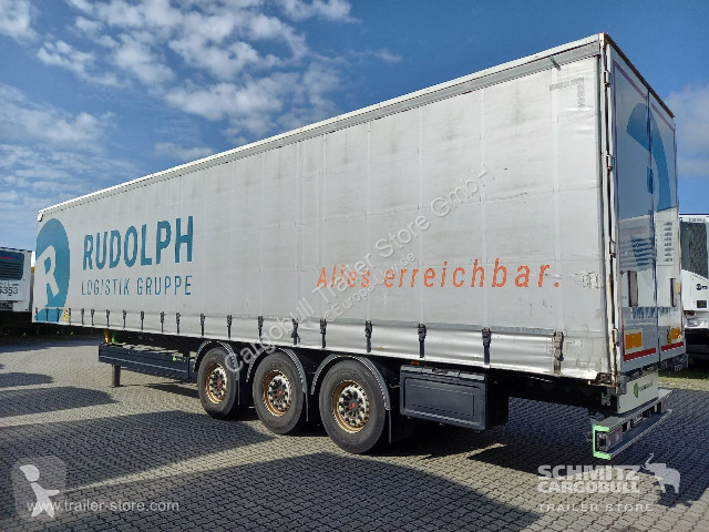 Semitrailer Berger Curtainsider Coil