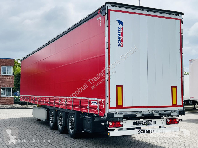 Semi reboque Schmitz Cargobull Curtainsider Mega