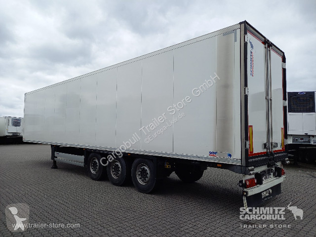 Semiremorca Schmitz Cargobull Tiefkühler Standard