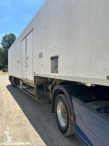 Semitrailer