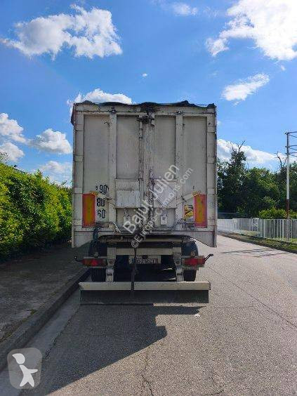 Semi remorque Benalu