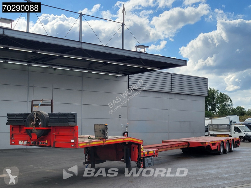Semitrailer Kässbohrer LB3E Wheel Recess...