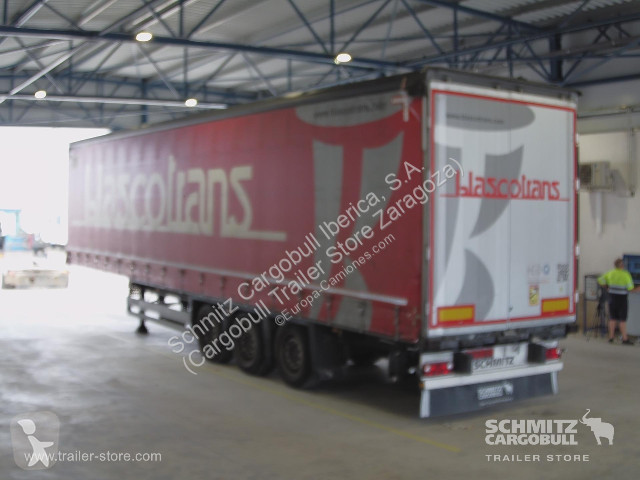 Semirimorchio Schmitz Cargobull Curtainsider...