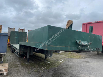Semitrailer maskinbärare Castera