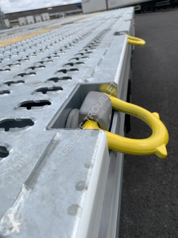 Semi remorque porte engins Trouillet