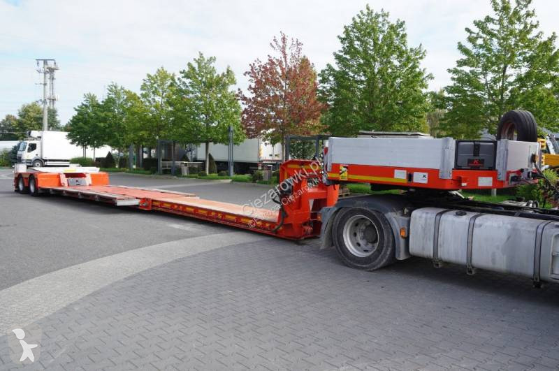 Полуремарке Kässbohrer LB2 TIEF-BETT low loader...