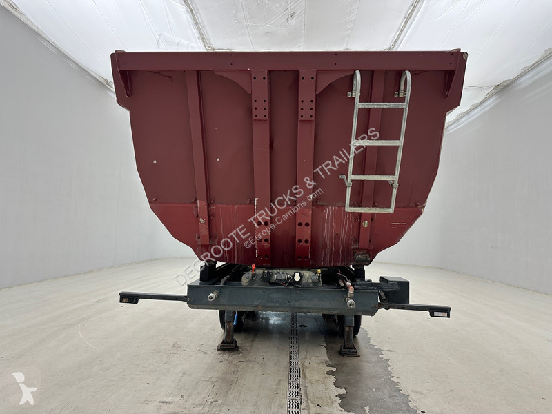Semi remorque  23 cub