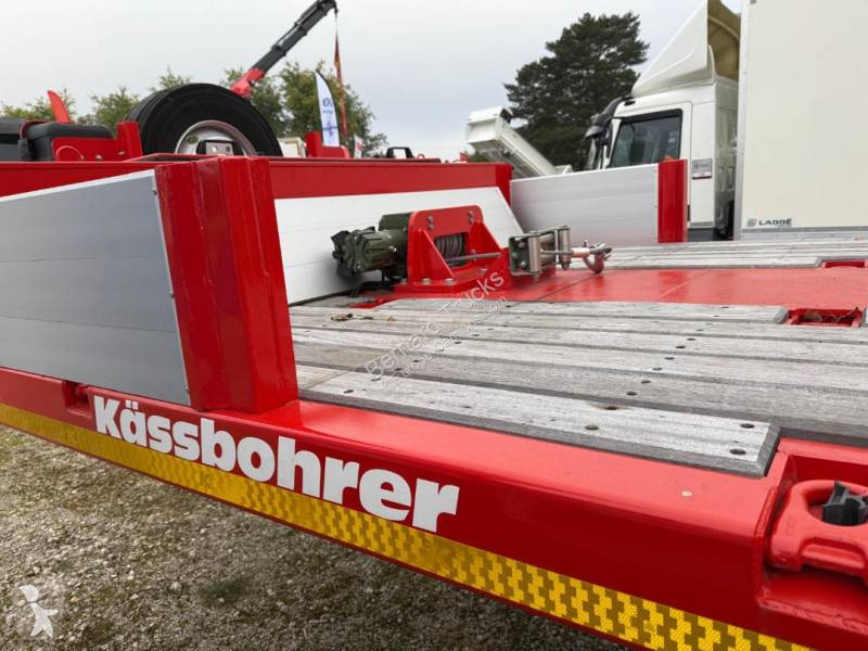 نصف مقطورة Kässbohrer EXT TABLE ELEVATRICE