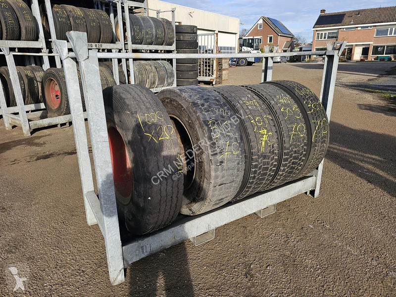 قطع غيار الآليات الثقيلة Goodyear 315/70 R 22.5
