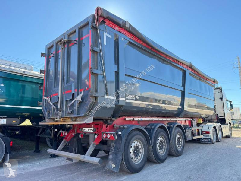 نصف مقطورة Schmitz Cargobull