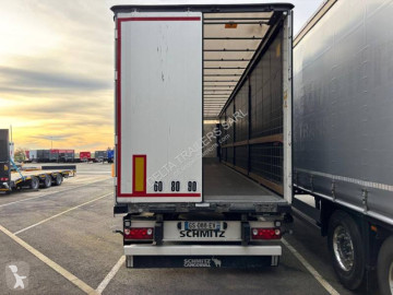 Полуремарке подвижни завеси Schmitz Cargobull