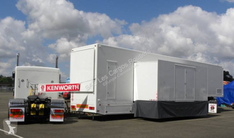 في المناسبات Corus Trailers