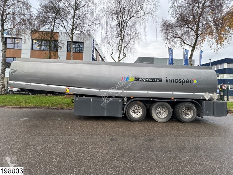 نصف مقطورة  Fuel 40.000 Liter, 6 Comp, ADR