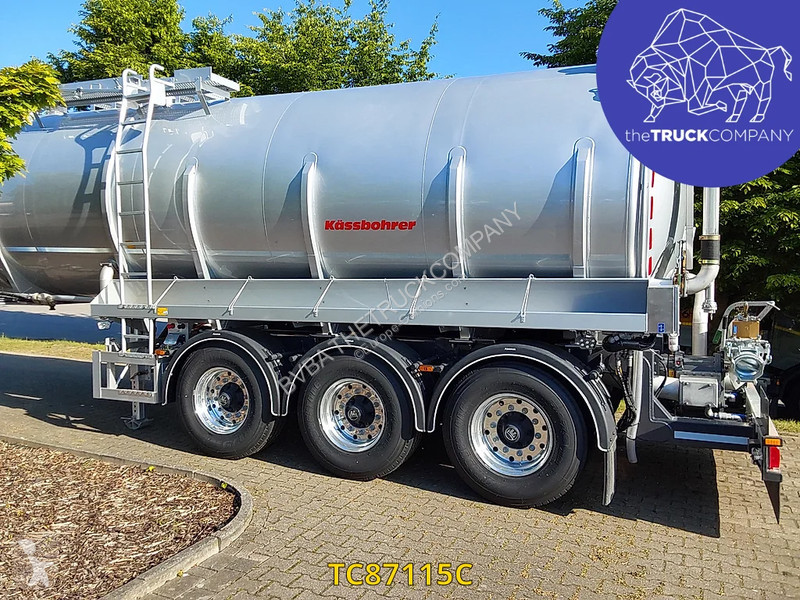 نصف مقطورة Kässbohrer STN L 30