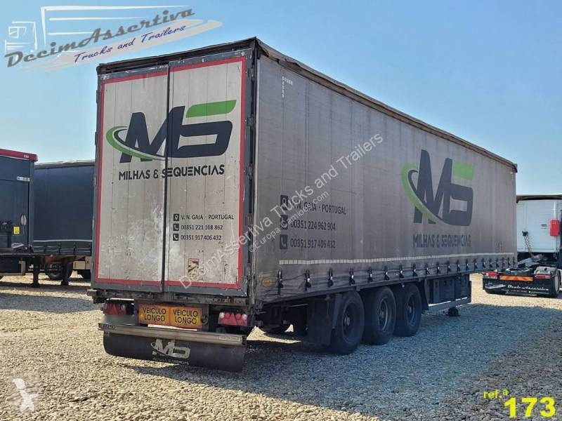 نصف مقطورة Lecitrailer