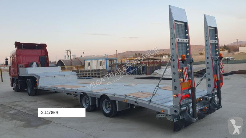 Трал Vega Trailer Lowbed (Port Engin)