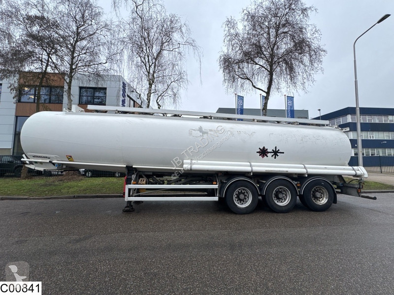 Semiremorca Trailor Fuel ADR, 40119 Liter, 9 Comp