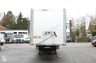 Schmitz Cargobull flatbed semi-trailer