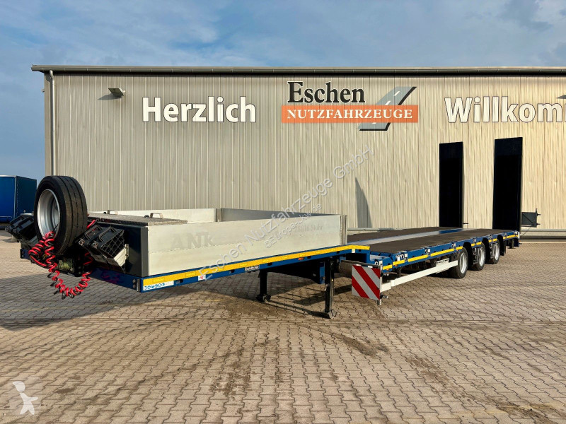 نصف مقطورة Goldhofer STN-L 3 "Stepstar...