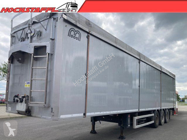 نصف مقطورة Menci Schubbodenauflieger 92m³ SM136A