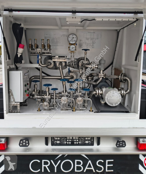 نصف مقطورة  New gas tank semi-trailer for CO2...