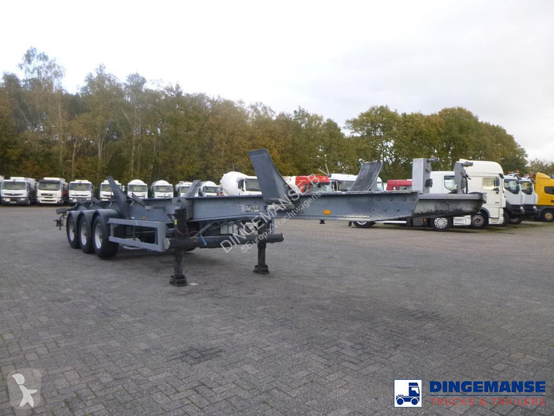Félpótkocsi  3-axle tank trailer chassis incl...