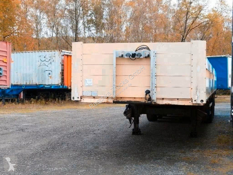 نصف مقطورة Schmitz Cargobull Plattform *Bordwände*