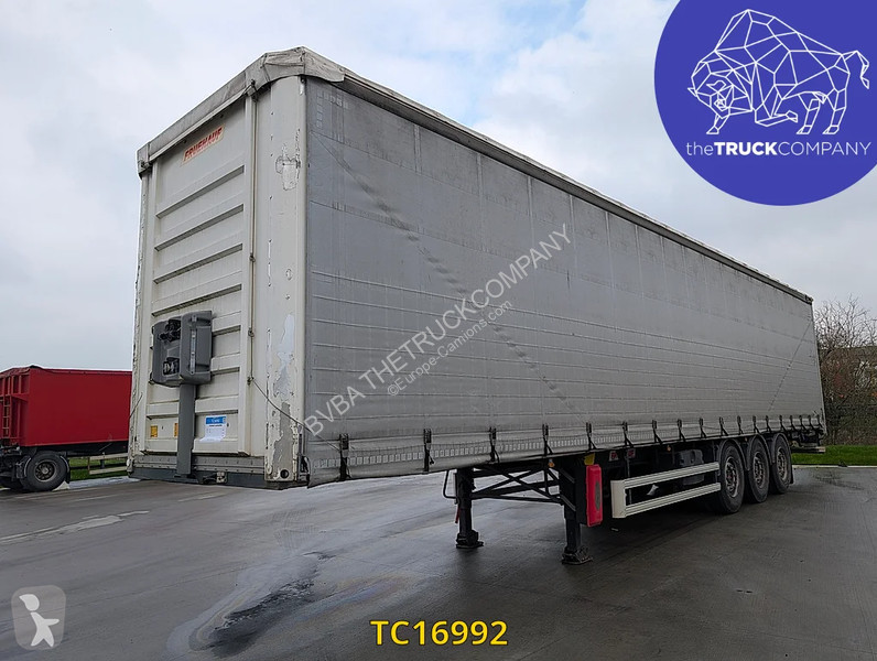 نصف مقطورة Fruehauf