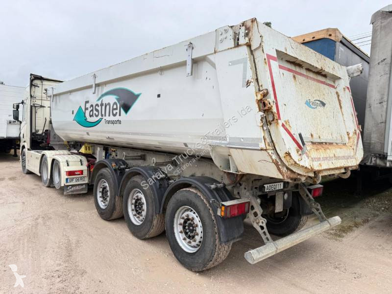 نصف مقطورة Schmitz Cargobull