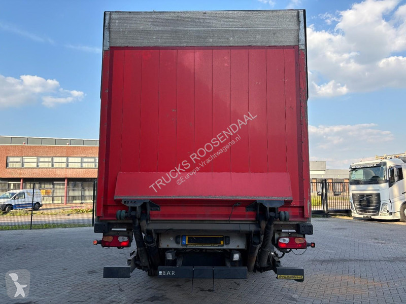 نصف مقطورة Schmitz Cargobull 18 + STEERING AXLE...