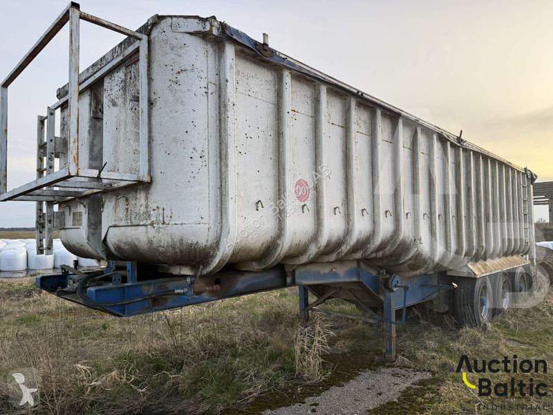 Semirimorchio Fruehauf