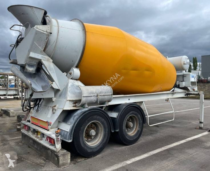 نصف مقطورة Liebherr S2P21B