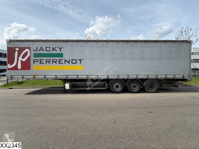 نصف مقطورة Fruehauf Tautliner Dhollandia
